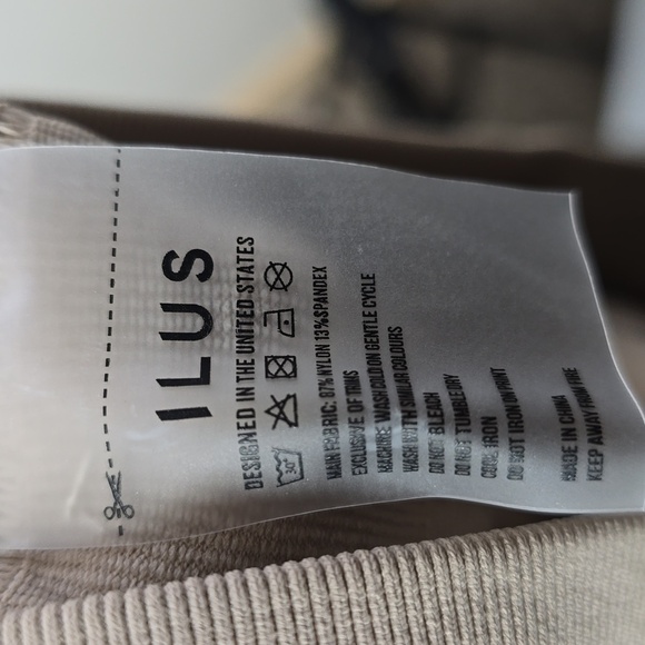 ILUS Intensify Long-Sleeve Top And Intesify Leggings Size XXL NWT - Picture 14 of 14